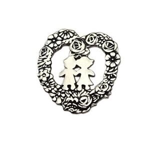 Vintage R/C Awards Heart Brooch – Girl & Boy Floral Wreath